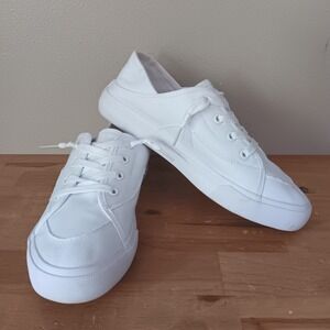 Hash Bubbie Canvas Sneakers Women 8 White Low Top Lace Up Casual Shoes